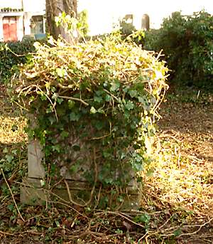 Richard Crossley's tombstone